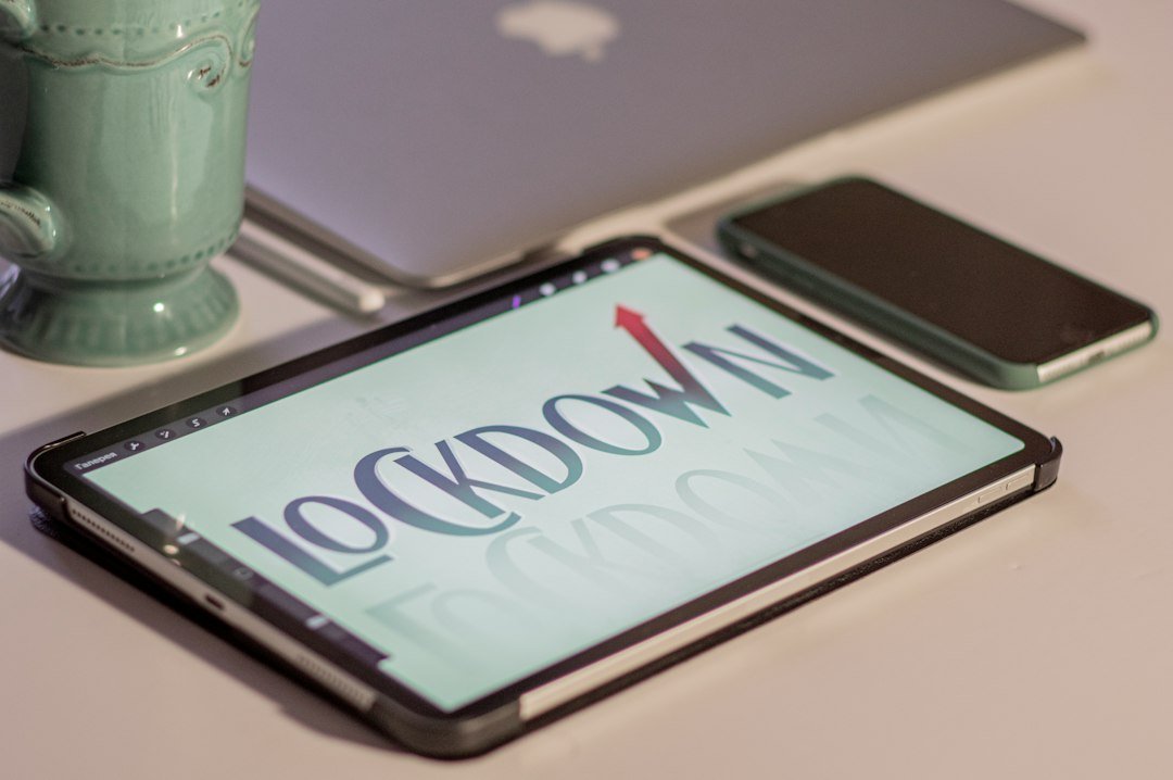 Photo reduce missed appointments online booking